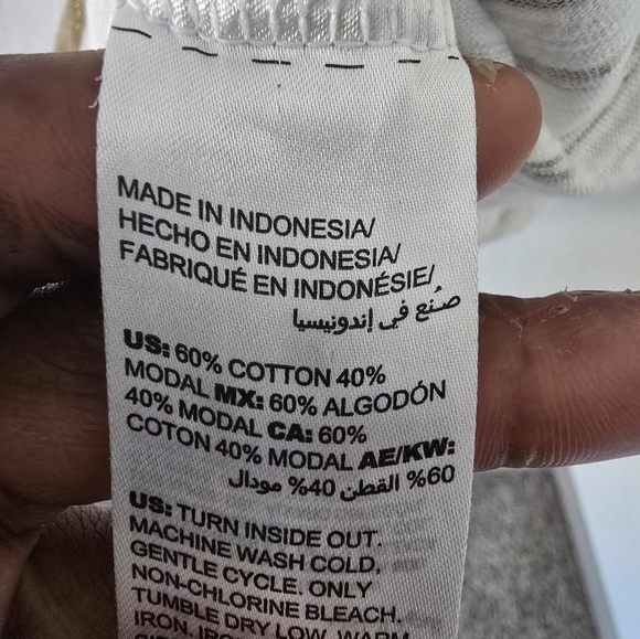 Chico’s Tee Shirt Cotton Blend  Striped Short Sleeve Sz L White Gold Athleisure - Picture 8 of 9